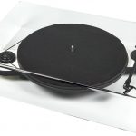 pro-ject-cover-it-e-akrylovy-kryt-gramofonu-elemental