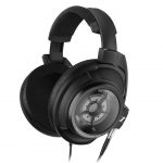 Sennheiser_HD_820 - audiofilské circum-aurálne uzavreté dynamické slúchadlá