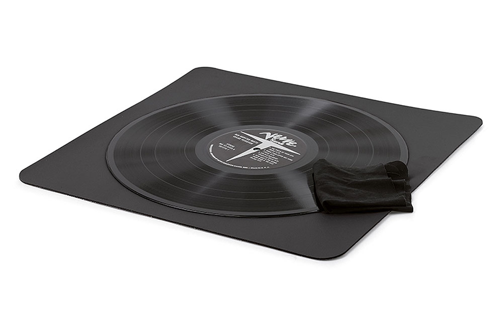 Dynavox-Vinyl-Record-Cleaning-Mat - mäkká polyuretánová podložka určena na odkladanie vinylových LP počas čistenia