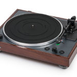 Thorens-TD-102A - plne automatický gramofón s predzosilňovačom a prenoskou Audio-Technica AT-VM95E