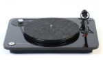 Elipson-Chroma-Carbon-RIAA-BT - manuálny gramofón s remienkovým pohonom, integrovaným RIAA predzosilňovačom, Bluetooth a USB-B portom