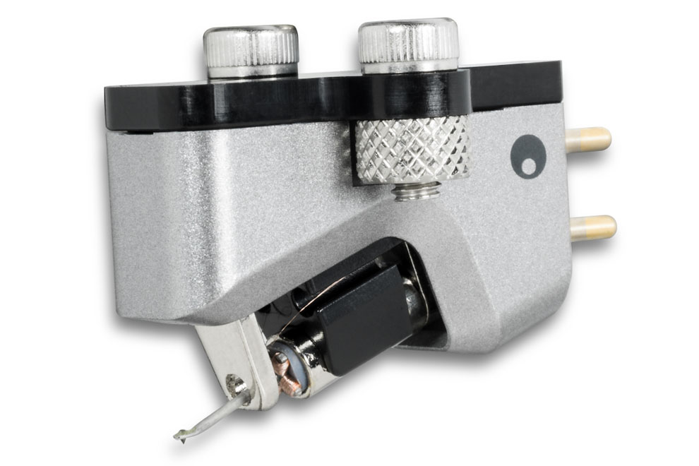 Cambridge-Audio-Alva-MC - špičková MC prenoska s vysokým výstupom a eliptickým hrotom