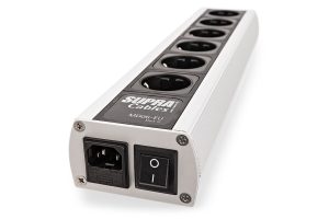 Supra-Mains-Block-MD06-EU-Mk-3-1-Switch - sieťový blok s 1 nefiltrovanou zásuvkou pre zosilňovač a 5 zásuvkami s NIF Filtrom a vypínačom