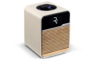 ruark-audio-r1-mk4 - Bluetooth FM/DAB+ rádio s budíkom, USB a AUX vstupom
