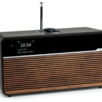 ruark-audio-r2-mk4 - kompaktný hudobný systém s FM/DAB+ tunerom, Bluetooth, USB a AUX vstupom a podporou streamovacích služieb