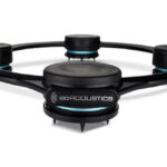 isoacoustics-aperta-sub-xl - špičkový antirezonančný hliníkový stojan pre veľké subwoofre s hmotnosťou do 72,6kg