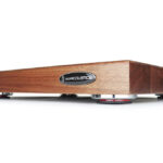 isoacoustics-delos-1815w1 - antirezonančná odhmotňovacia podložka pre gramofón alebo HiFi komponenty