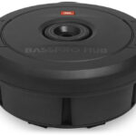 jbl-bass-pro-hub - 11" aktívny subwoofer s vysokým výkonom, ktorý vám vďaka umiestneniu do rezervy kolesa ušetrí miesto