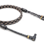 viablue-nf-s5-t8-5pin90-2rca-cobra - špičkový prepojovací gramofónový kábel z  postriebrených vodičov z čistej OFC medi s RCA konektorom T8 a 90° 5PIN konektorom