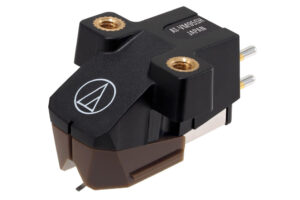 audio-technica-at-vm95sh - gramofónová MM prenoska s výbrusom hrotu Shibata na hliníkovej chvejke