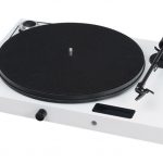 Pro-Ject Juke Box E + OM5E manuálny gramofón s integrovaným zosilňovačom a Bluetooth
